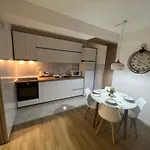 Skopje-modern, Apartment-kozle